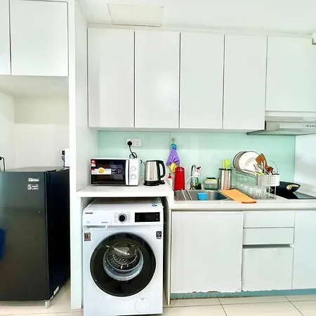 T3 1-10 Pax Trefoil 2Room Setia Alam Cozy Home Wifi Tv Exterior photo