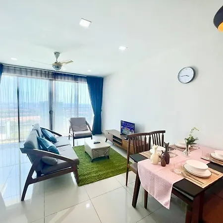 T3 1-10 Pax Trefoil 2Room Setia Alam Cozy Home Wifi Tv Exterior photo