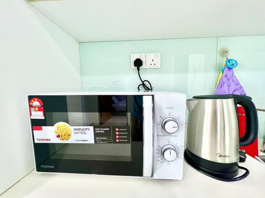 T3 1-10 Pax Trefoil 2room Cozy Wifi Tv * Setia Alam